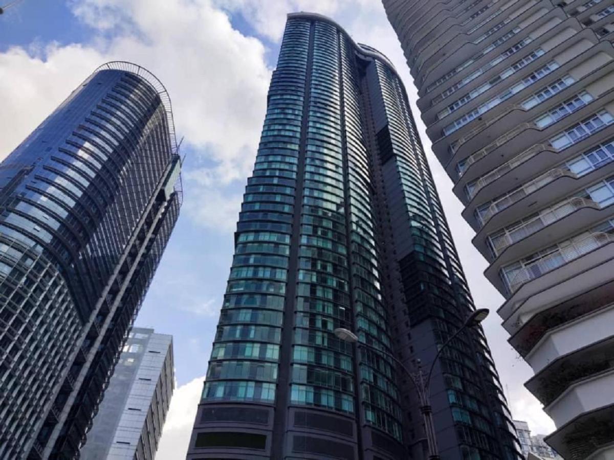 Sky Suites Klcc By Luna Kuala Lumpur Extérieur photo